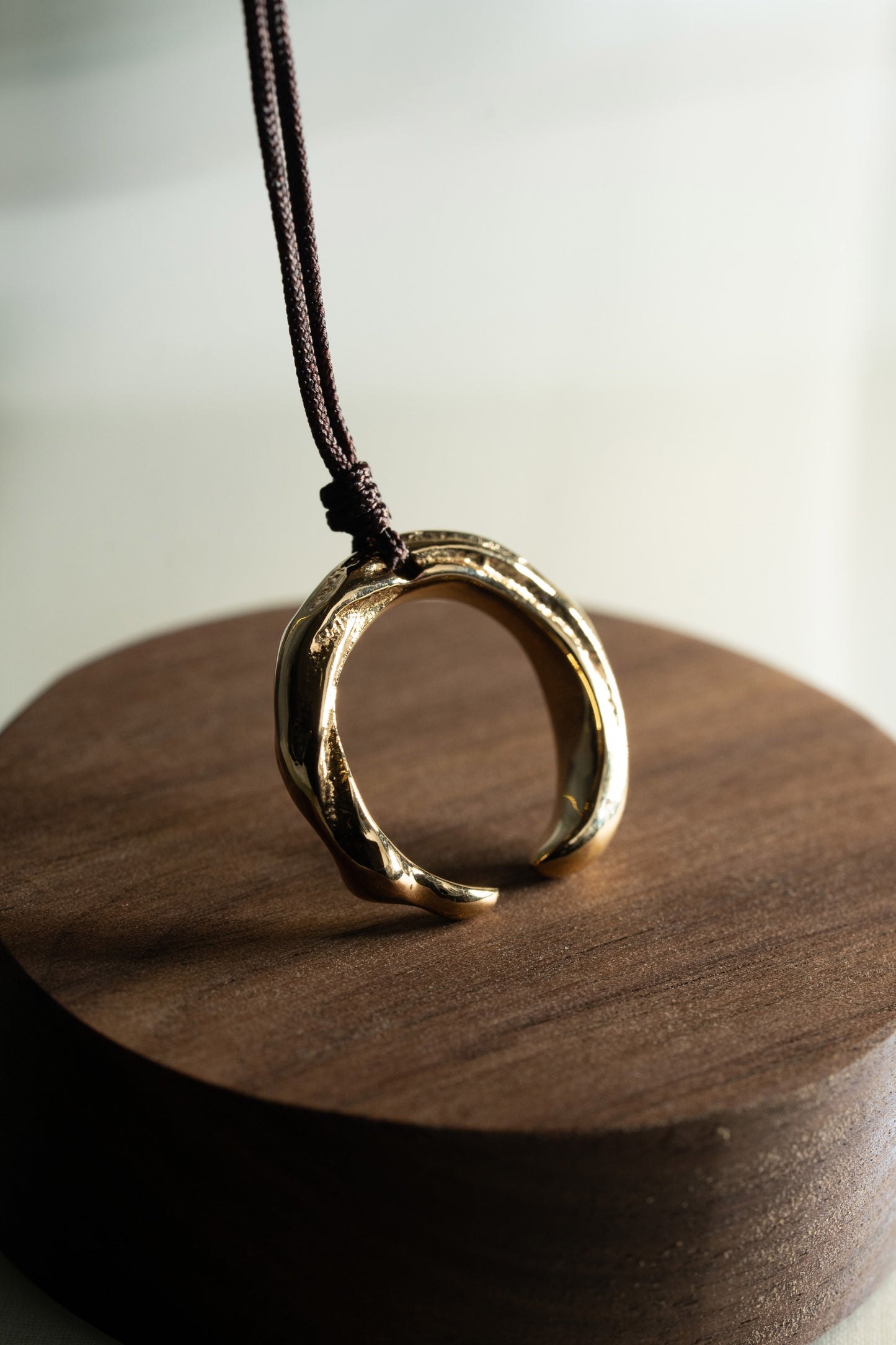 Enso Pendant - 18K Yellow Gold - Style 1