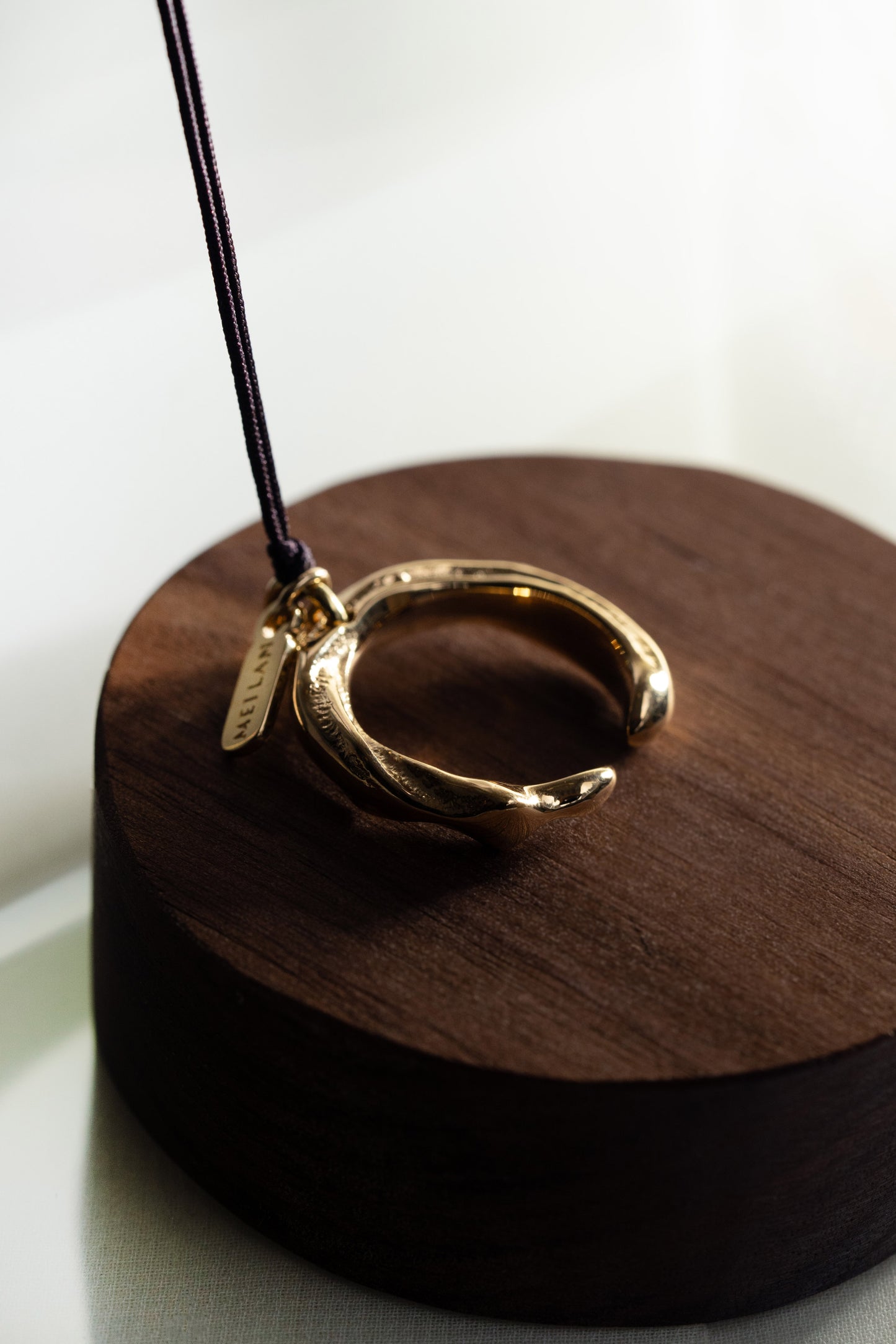 Enso Pendant - 18K Yellow Gold - Style 1