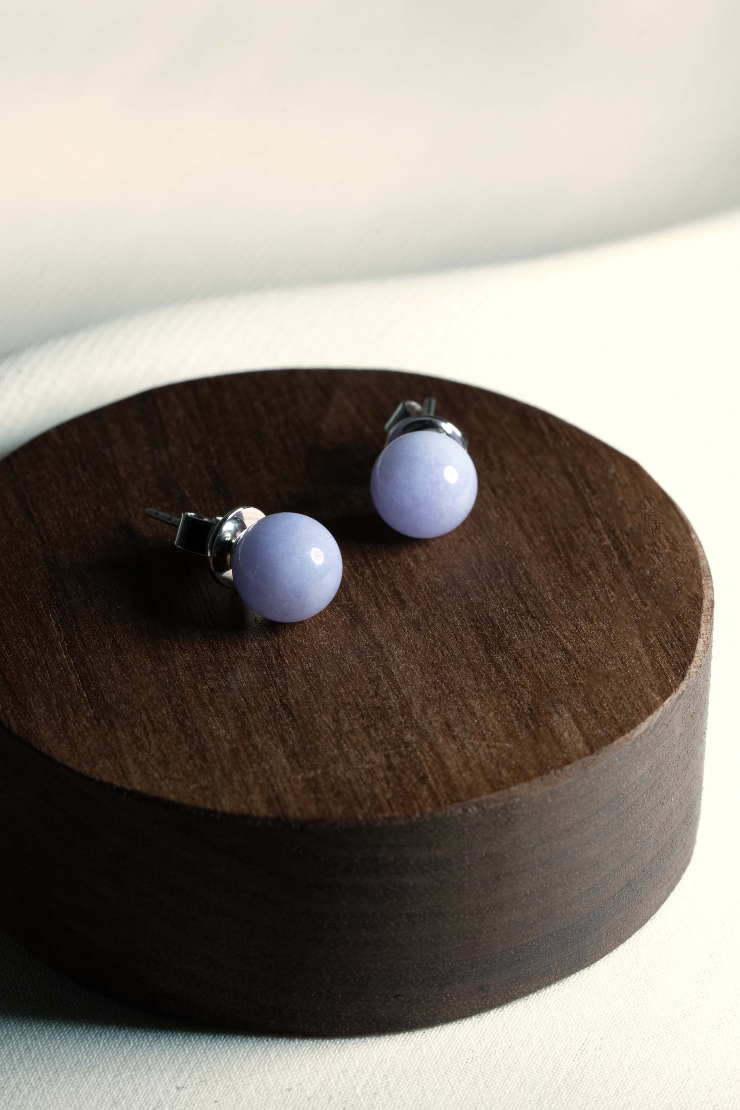 Light Purple Jadeite Earring with 18K White Gold