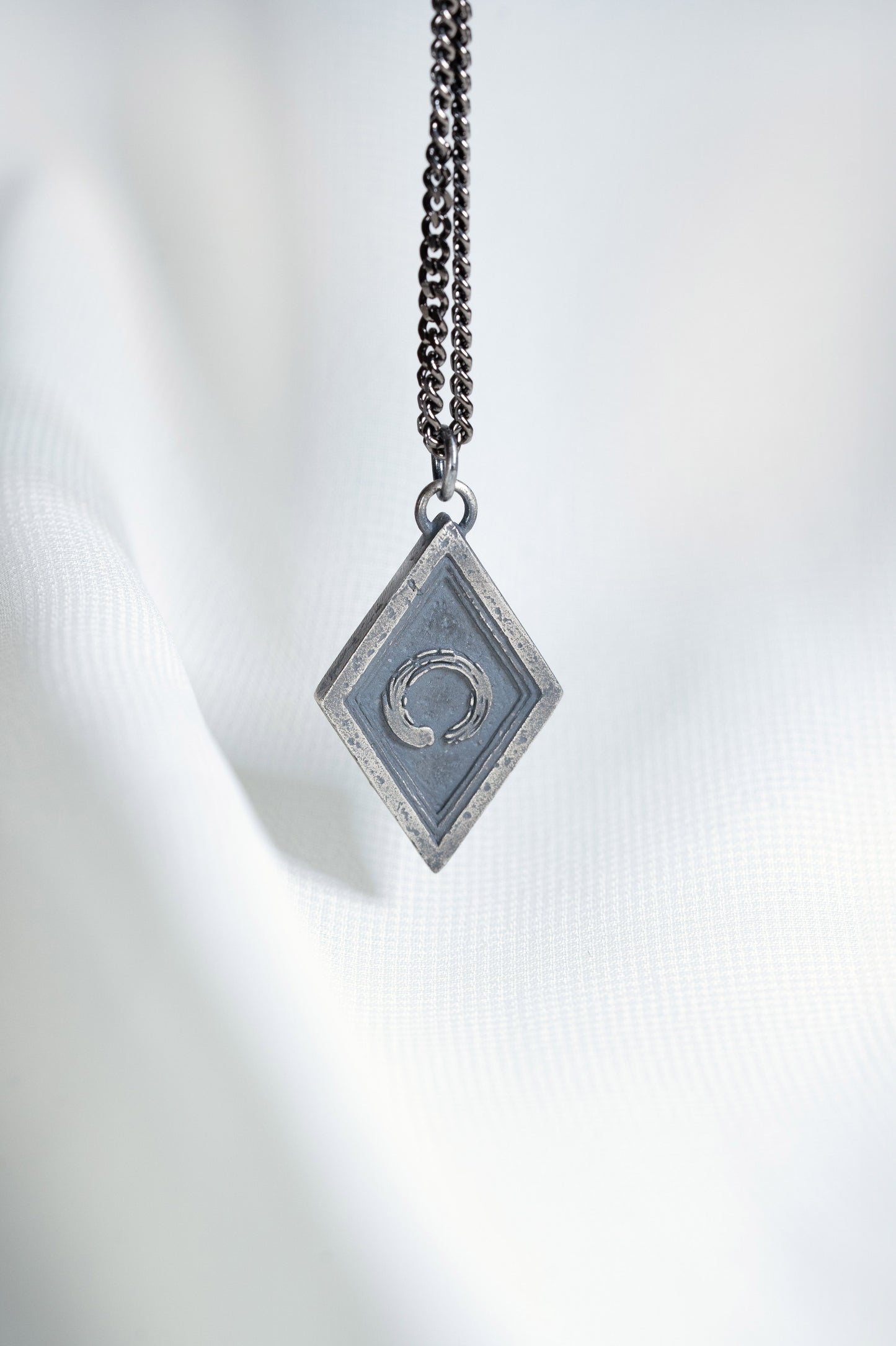 Enso Pendant - Silver - Kite