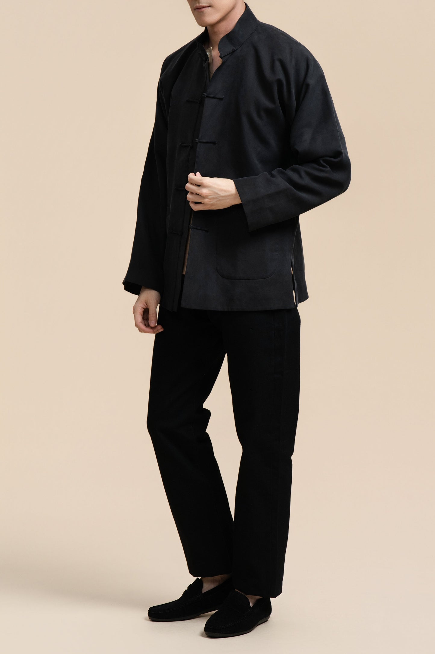 Pure Silk Tang Jacket - Black