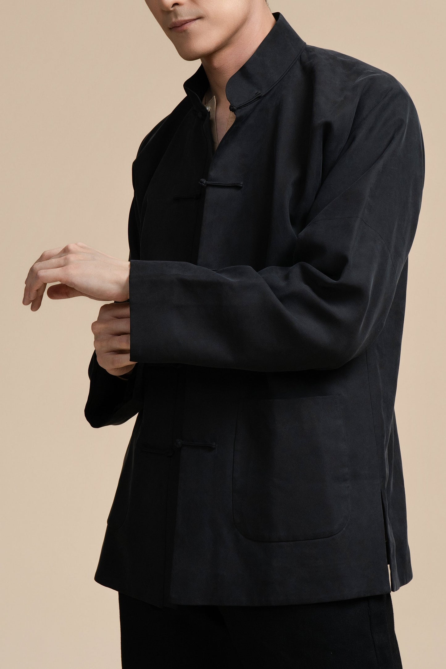 Pure Silk Tang Jacket - Black
