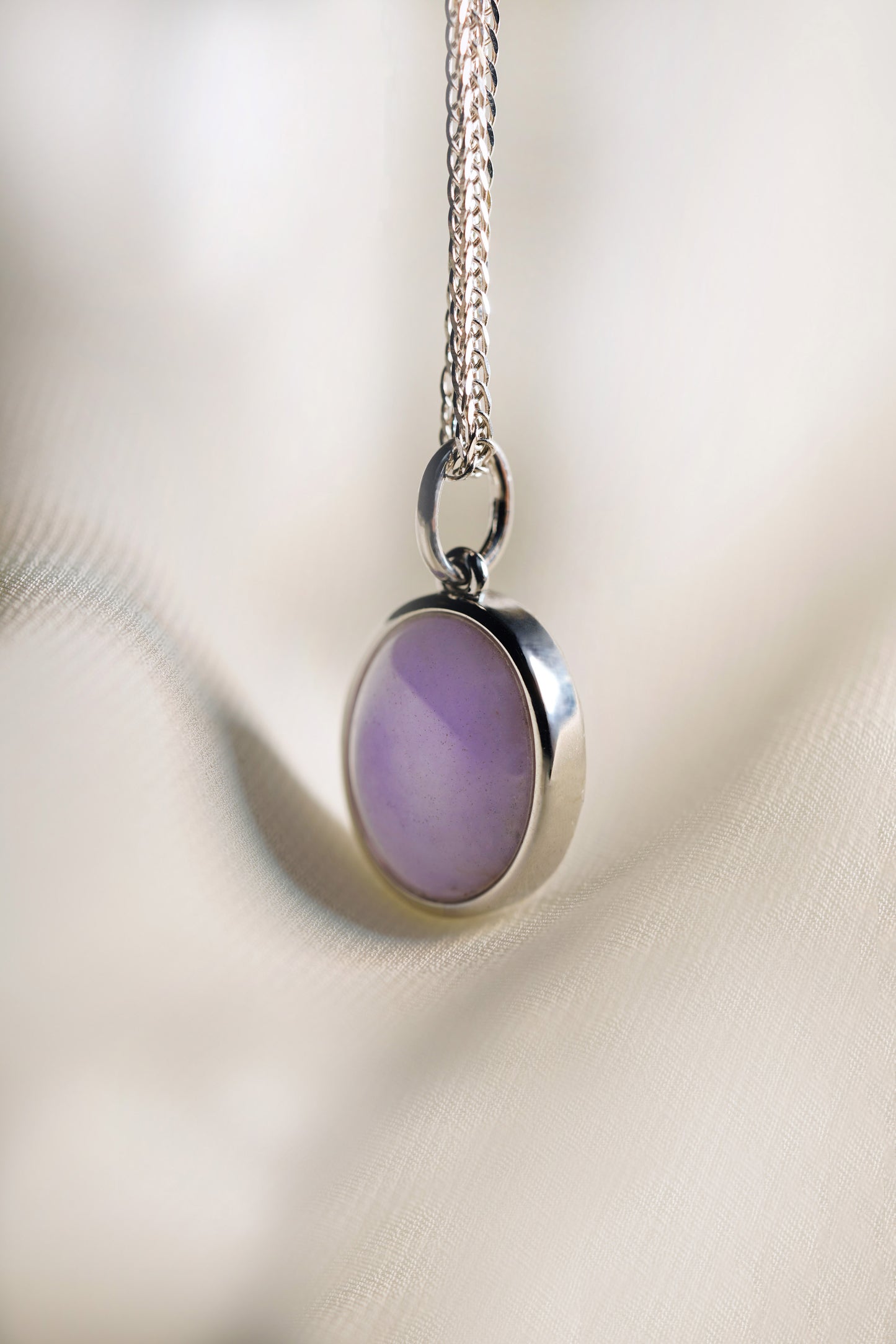 Lavender Oval Jadeite with 18K White Gold Pendant hung on a 925 Silver Chain