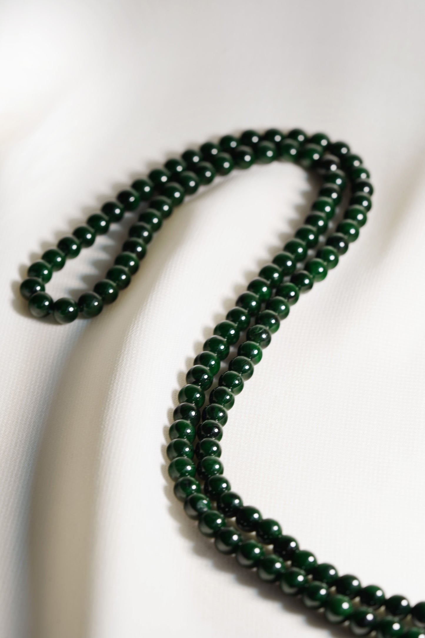 Intense Yellowish Green Jadeite Bead Necklace with Deep Green Patches