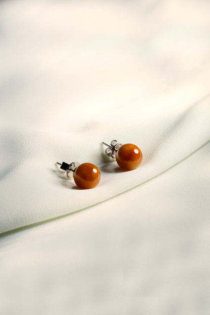 Brownish Red Jadeite Earring with Brownish Yellow Patches with 18K White Gold