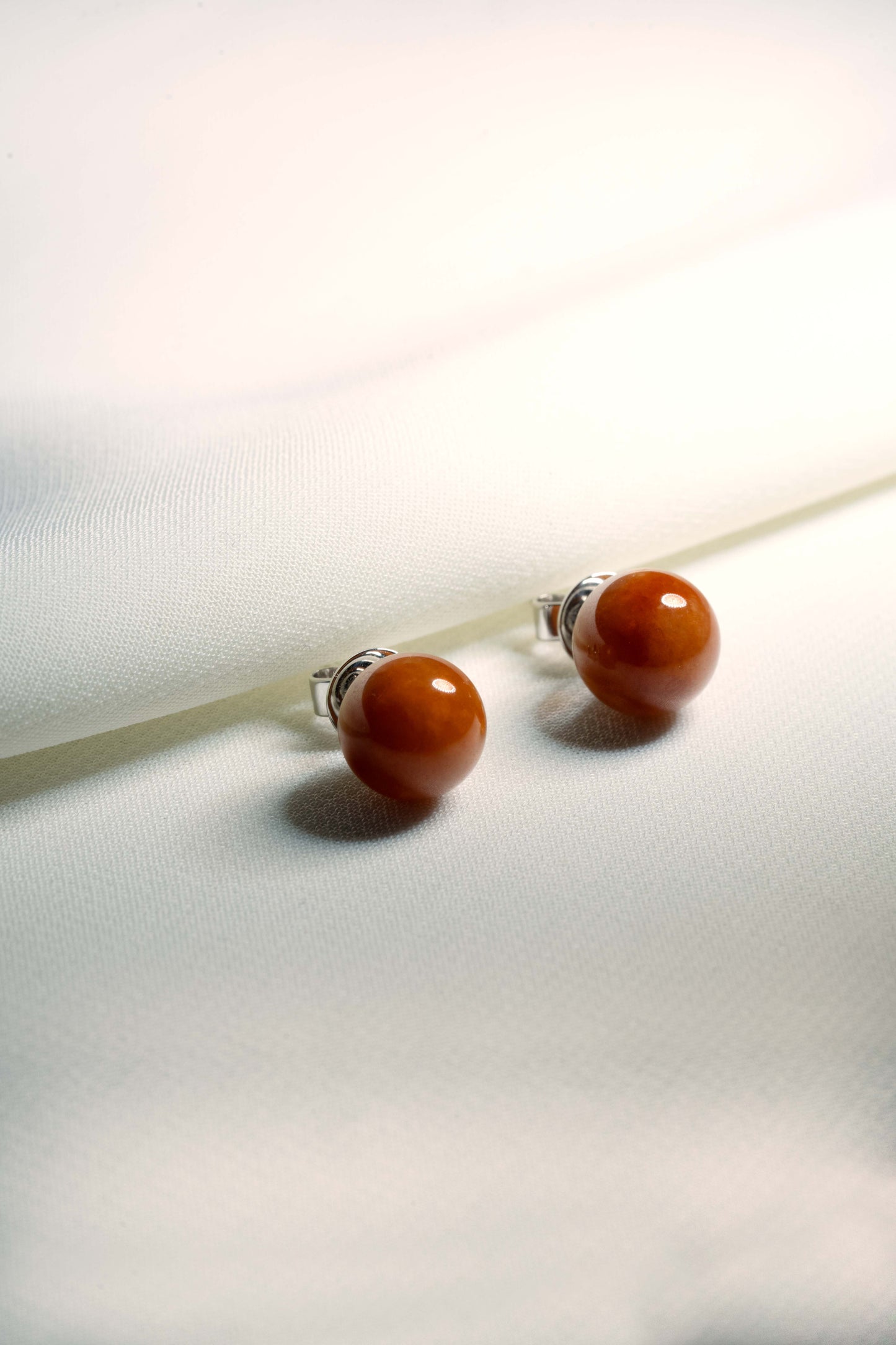 Brownish Red Jadeite Earring with Brownish Yellow Patches with 18K White Gold
