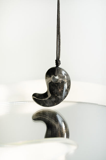 Black Jadeite Comma with Grey spots