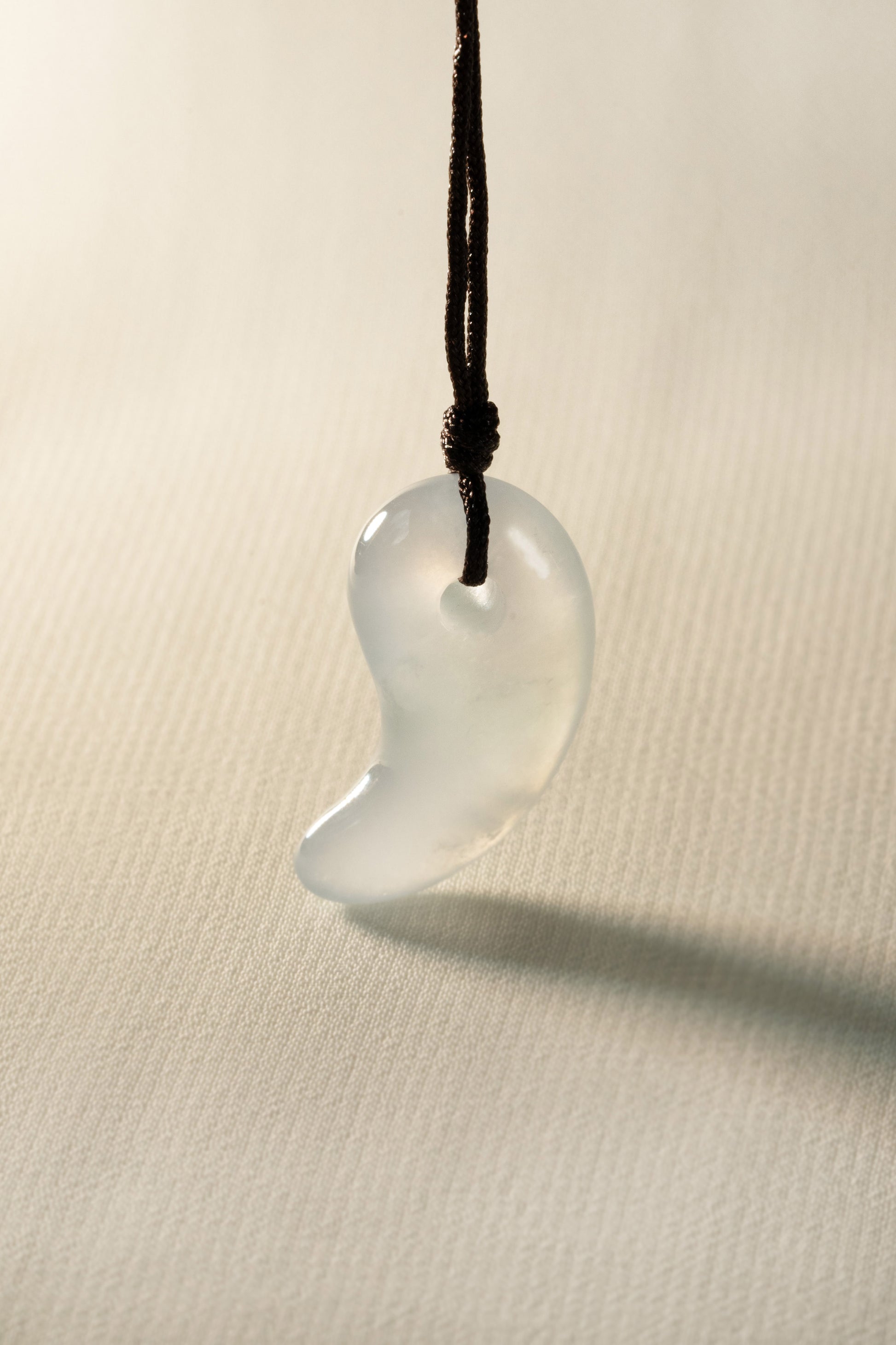 White Jadeite Comma