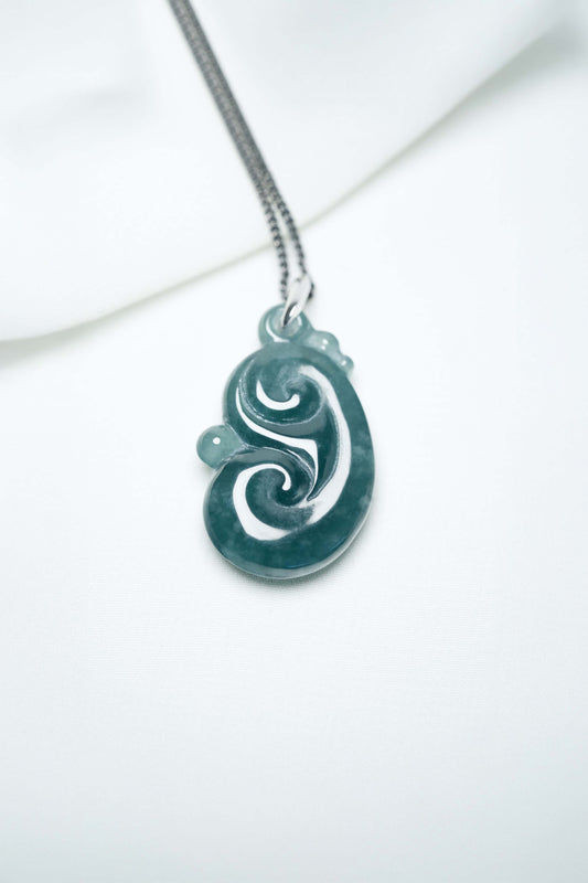 Prosperia - Bluish Green Jadeite with Platinum Hoop