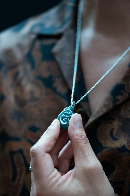 Prosperia - Bluish Green Jadeite with Platinum Hoop