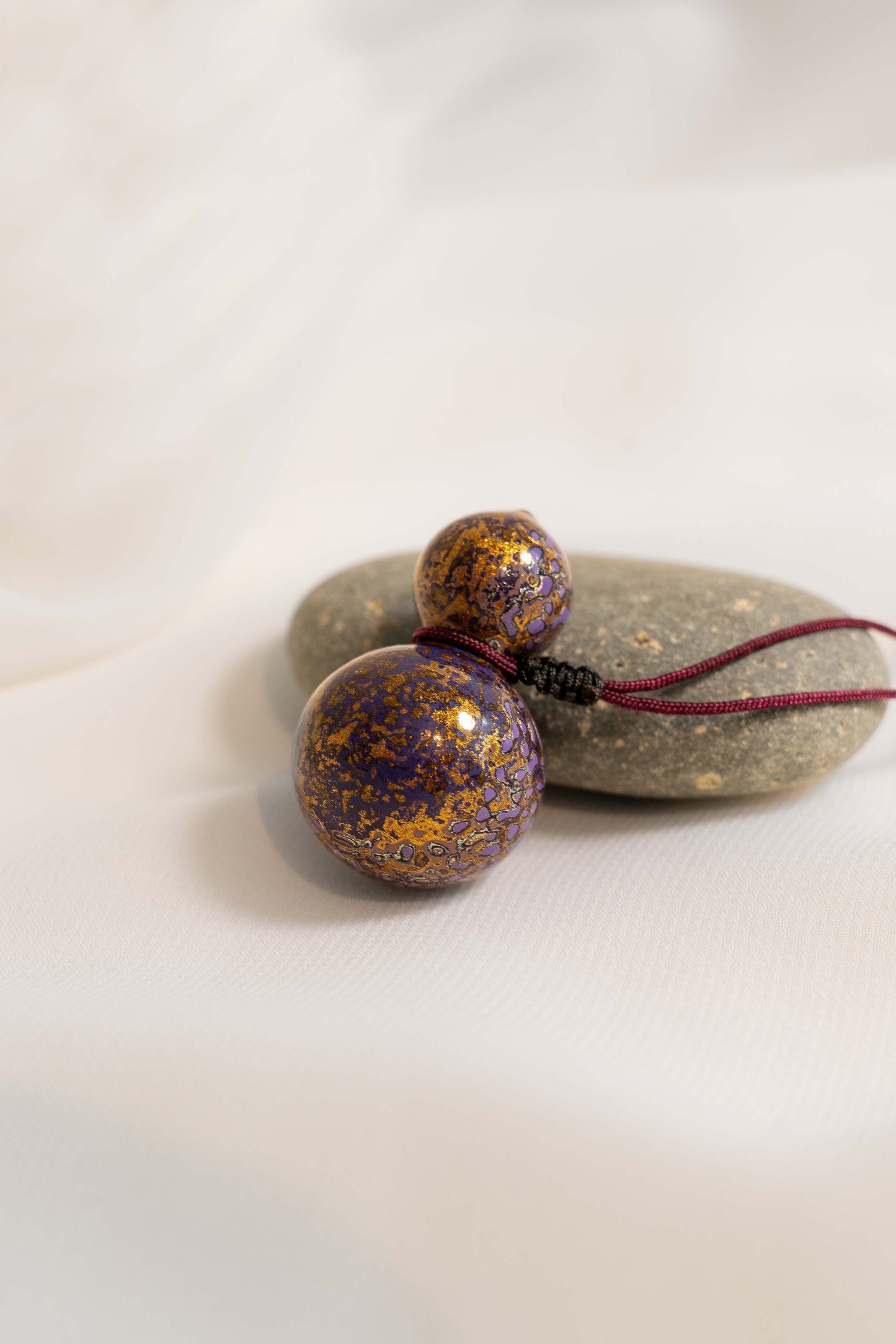 Purple Multicolored Lacquer Wulu Pendant with string