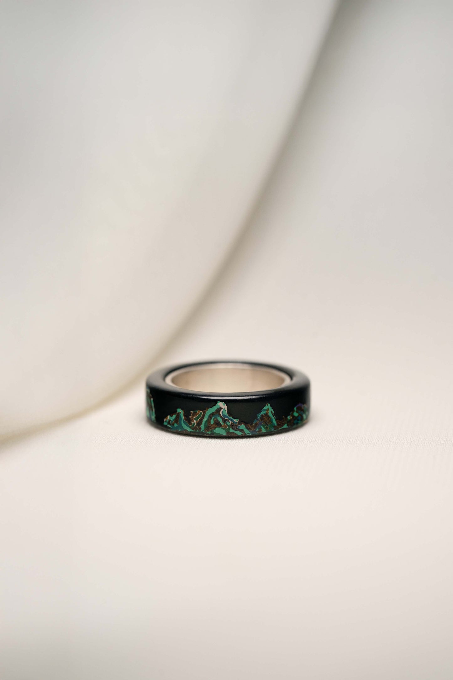 Black with Green Lacquer Ring with 925 Silver