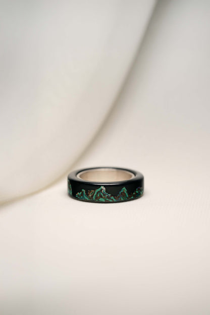 Black with Green Lacquer Ring with 925 Silver