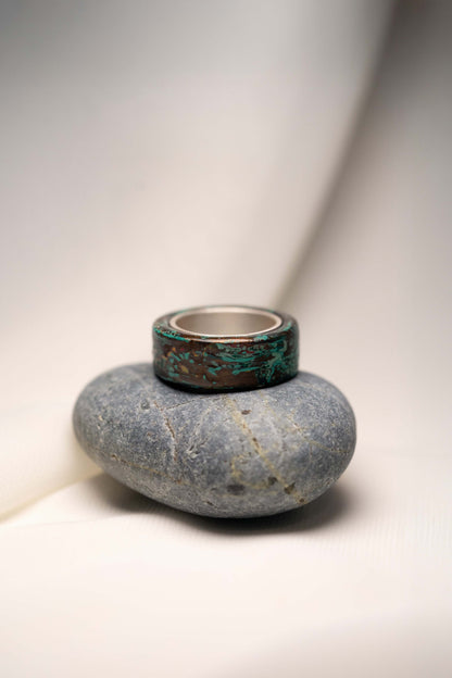 Gold with Green Lacquer Ring with 925 Silver