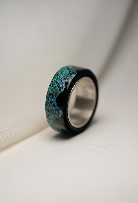 Black with Green Lacquer Ring with 925 Silver