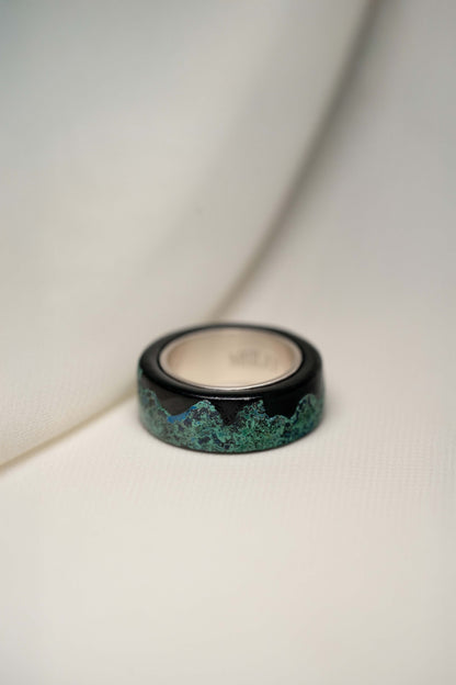 Black with Green Lacquer Ring with 925 Silver