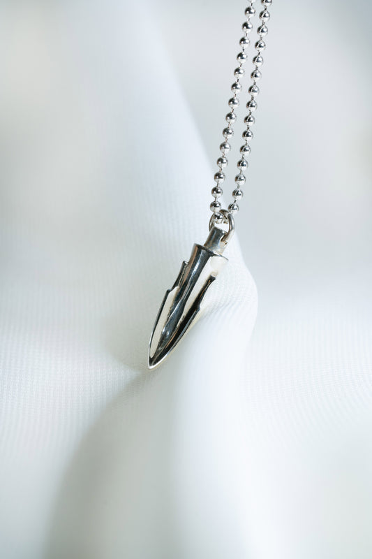 Silver Potenza Pendant without Engraving in 4.48g hung on a 925 Silver Chain