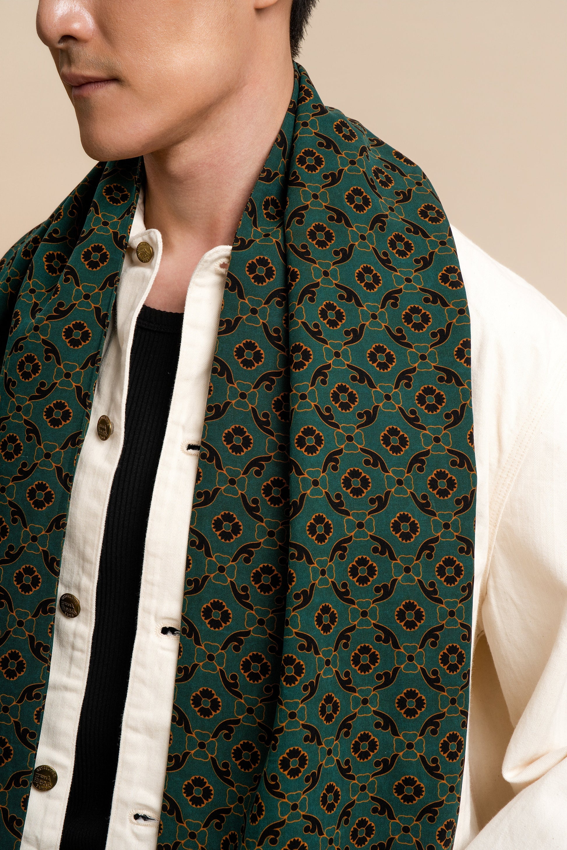 Green Lucky Clover Leaf Silk Scarf (Without Fringes)