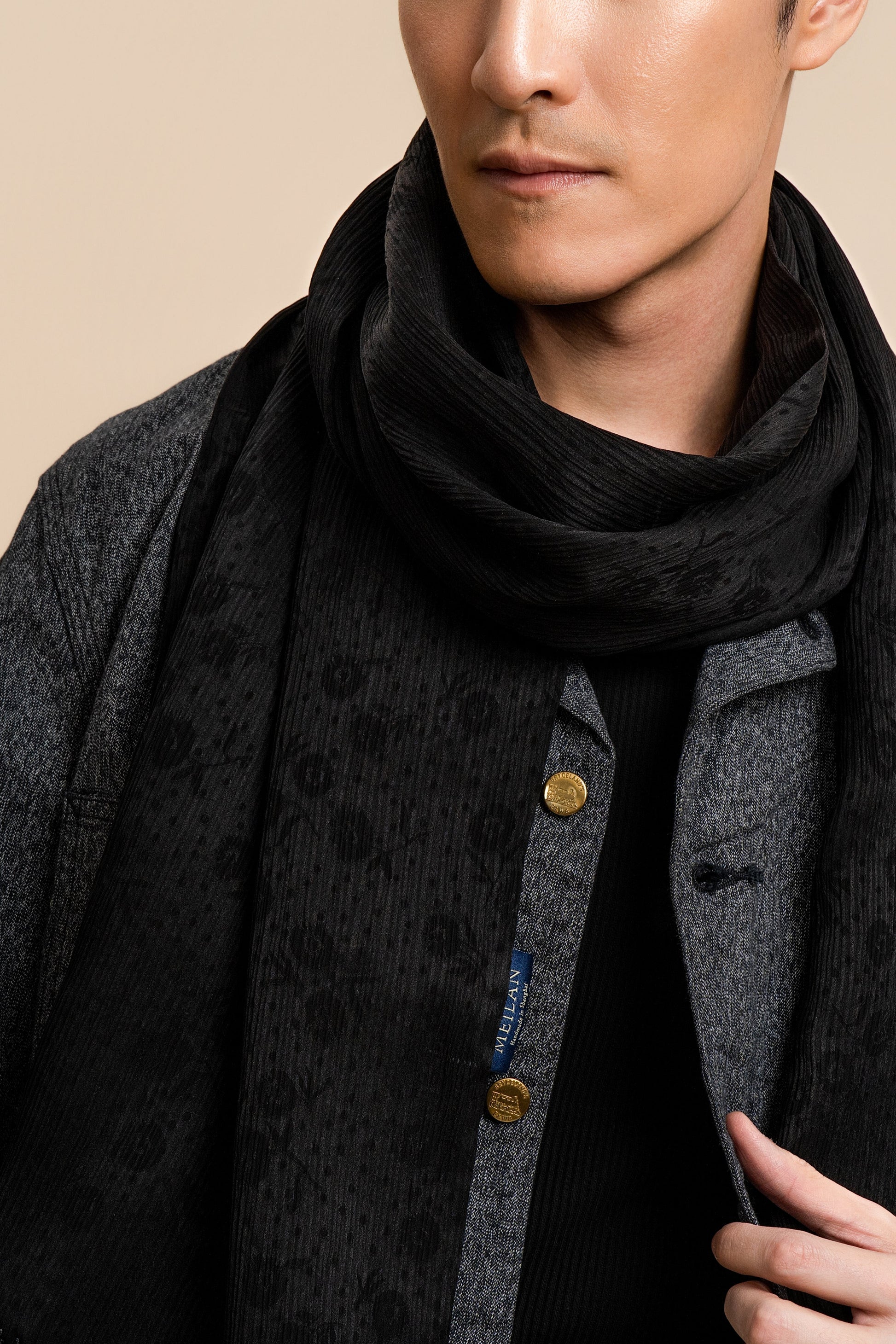 30 Momme Black Silk Scarf Dotted Sunflowers