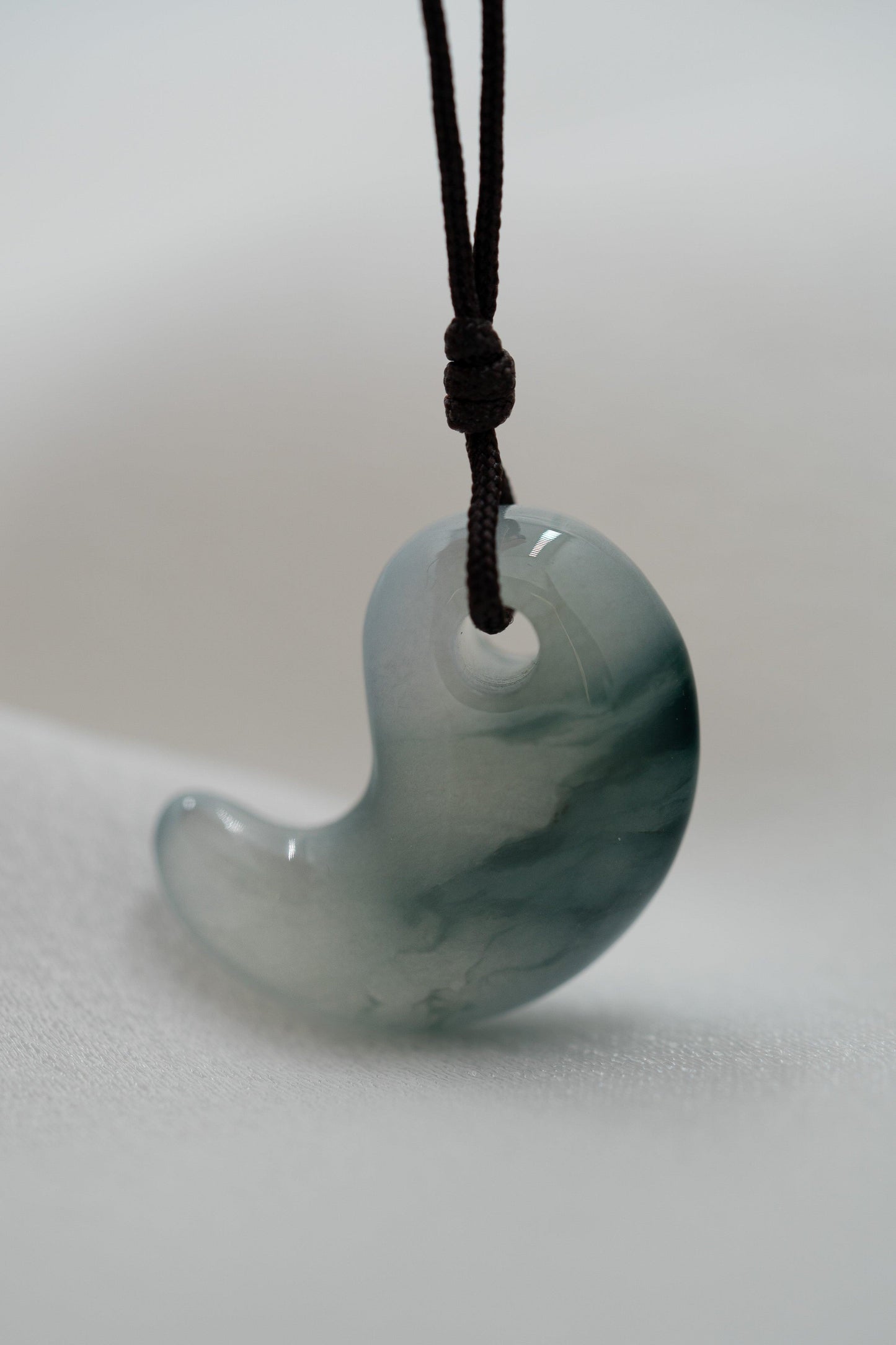 Comma - Jadeite - #21 - Meilan Jewelry & Arts Ltd