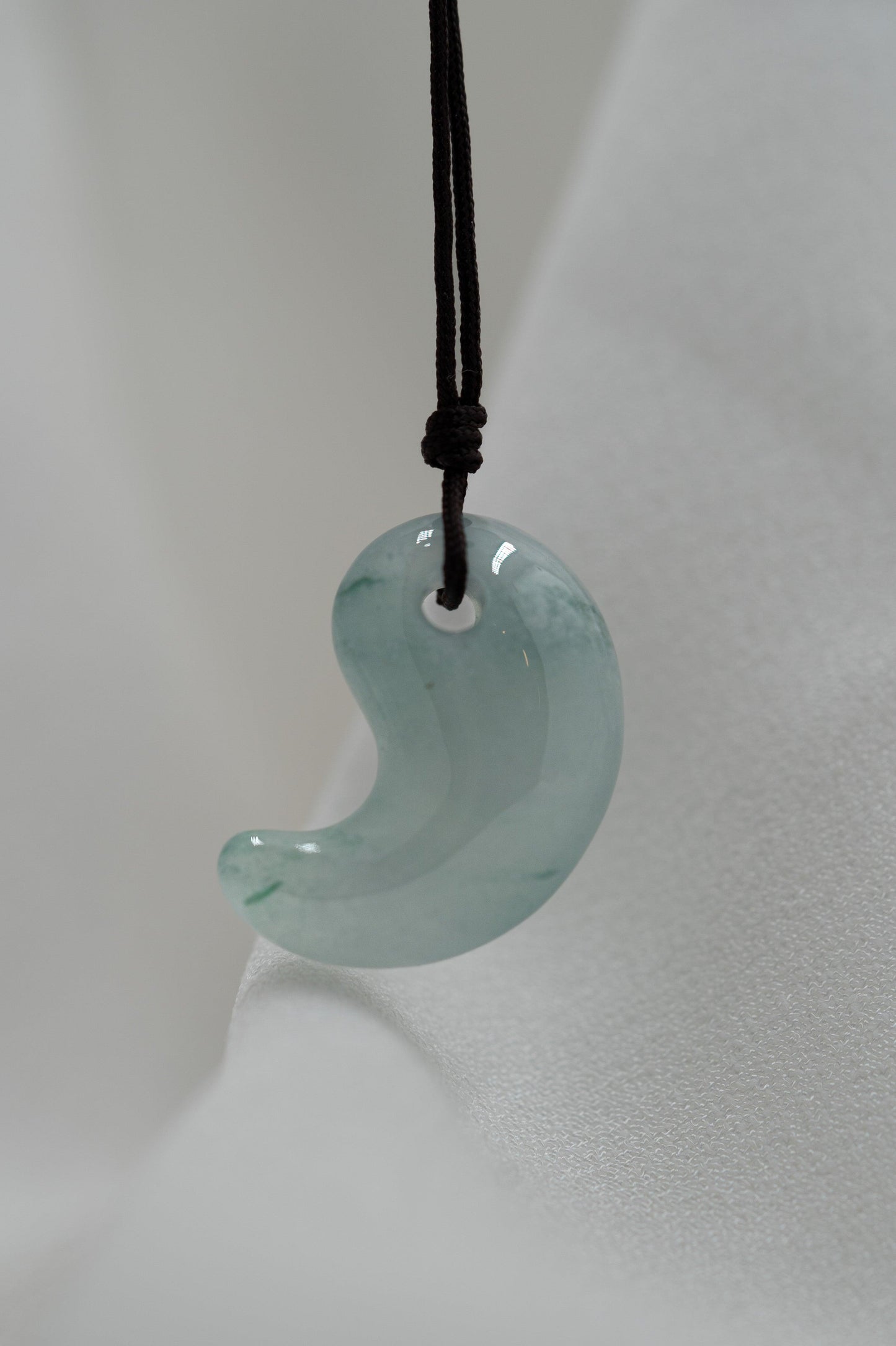 Comma - Jadeite - #26 - Meilan Jewelry & Arts Ltd