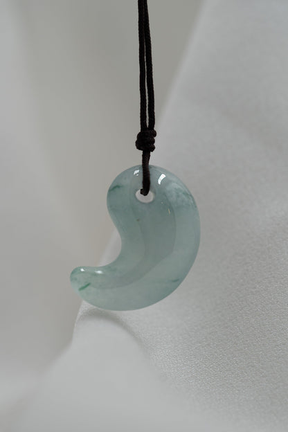 Comma - Jadeite - #26 - Meilan Jewelry & Arts Ltd