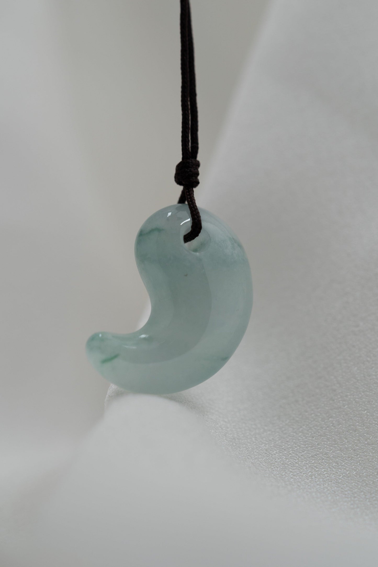 Comma - Jadeite - #26 - Meilan Jewelry & Arts Ltd