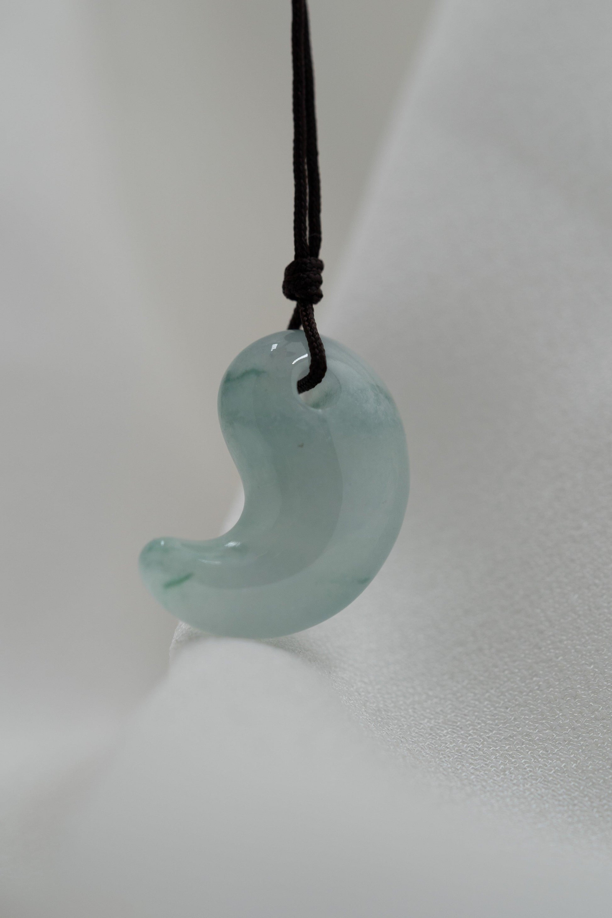 Comma - Jadeite - #26 - Meilan Jewelry & Arts Ltd