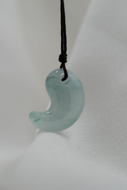 Comma - Jadeite - #26 - Meilan Jewelry & Arts Ltd