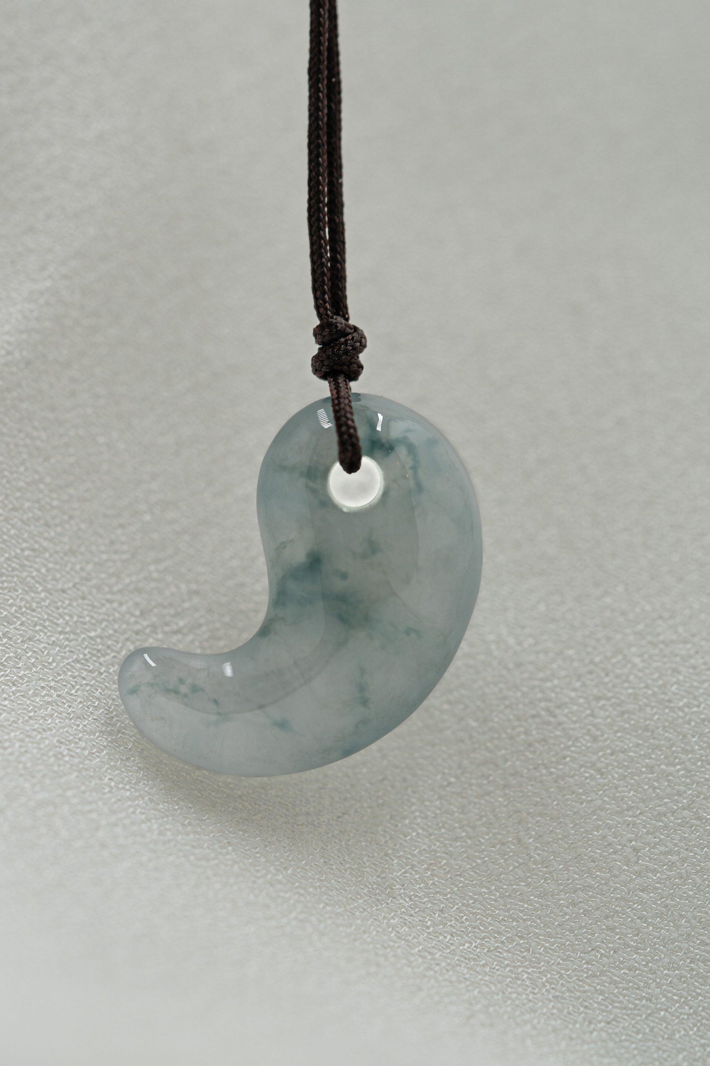 Comma - Jadeite - #28 - Meilan Jewelry & Arts Ltd