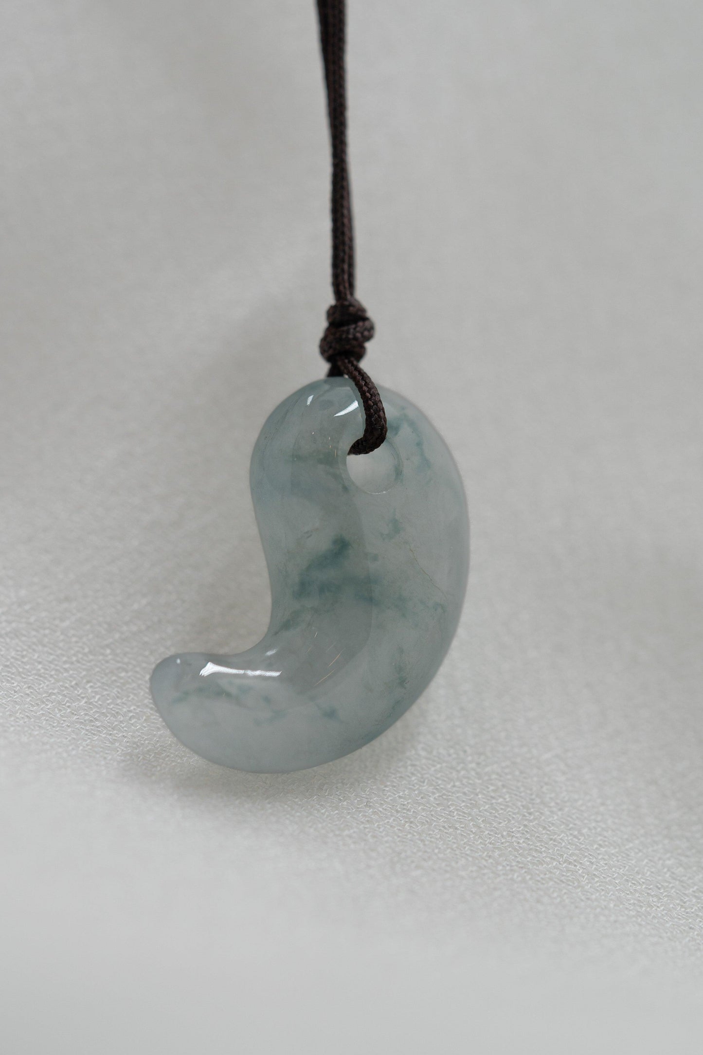 Comma - Jadeite - #28 - Meilan Jewelry & Arts Ltd