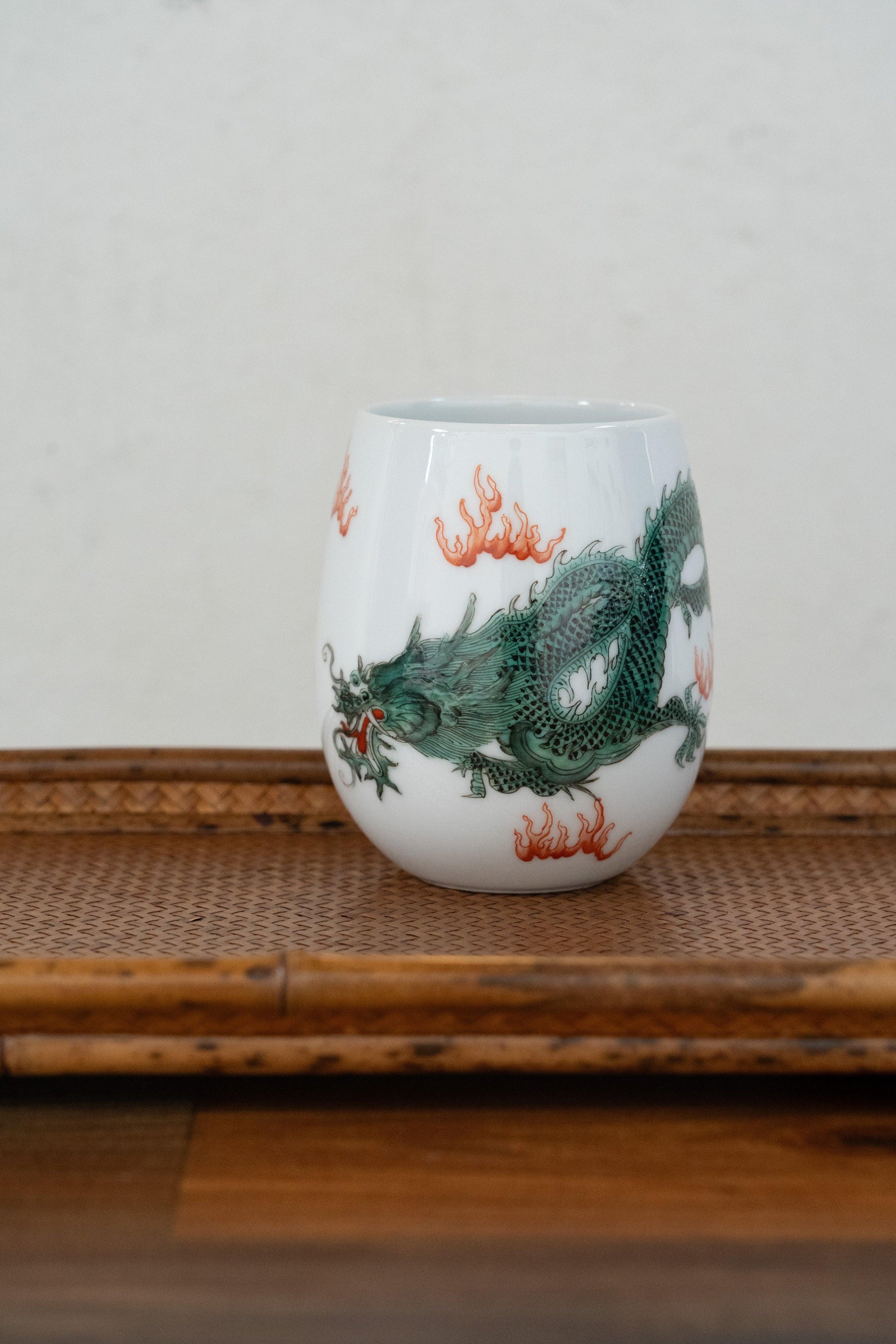 Porcelain Cup - Colourful Dragon - Meilan Jewelry & Arts Ltd