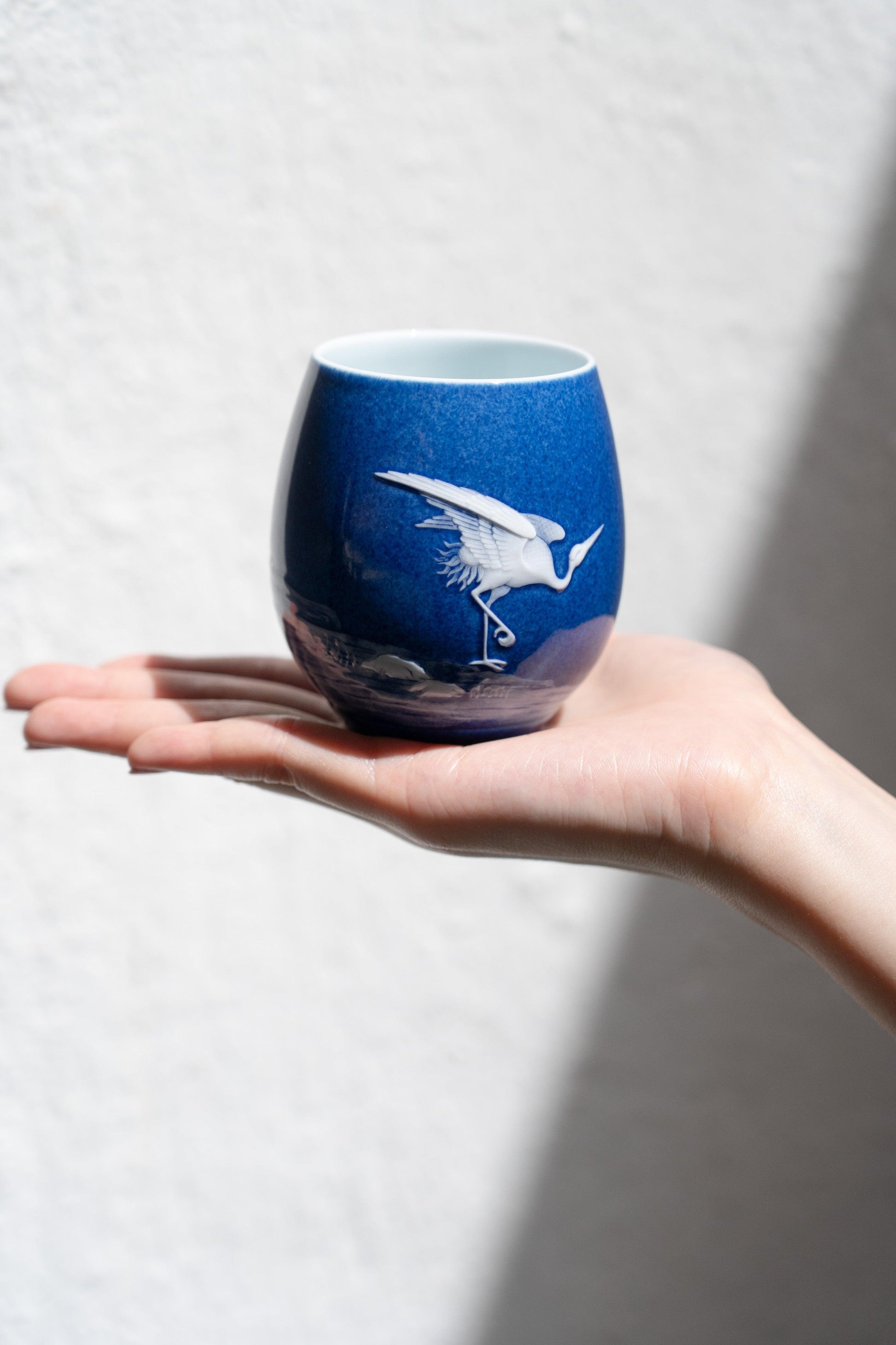 Porcelain Cup - Crane at Rest - Meilan Jewelry & Arts Ltd