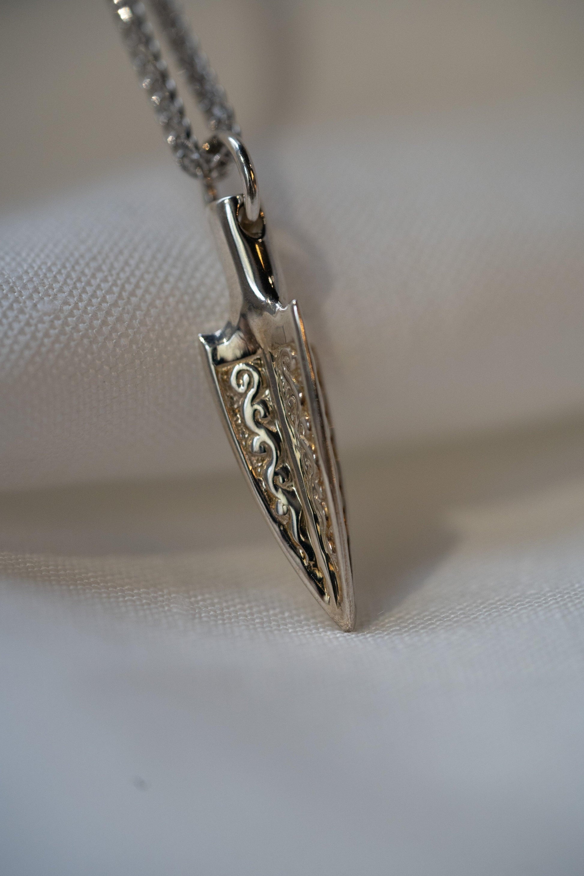 Potenza Pendant with Engraving - Silver - Meilan Jewelry & Arts Ltd