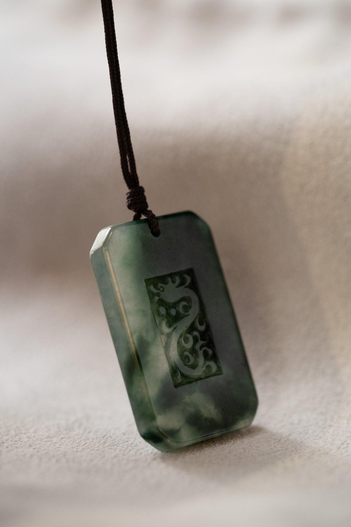 Tag with Engraved Dragon - Jadeite - #02 - Meilan Jewelry & Arts Ltd